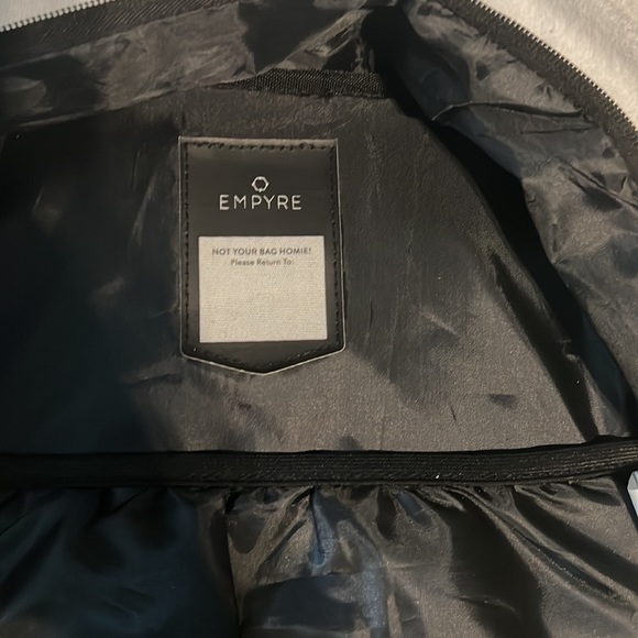 Empyre Backpack New , never used , smoke free home - Picture 2 of 3